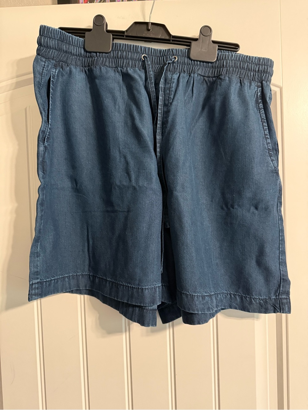NYDJ Women’s Medium Blue Shorts with Drawstring Waist Pull On Lighteweight